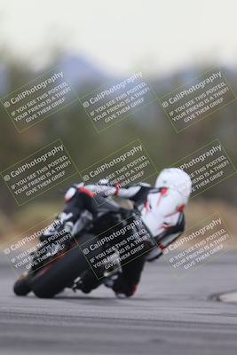 media/Sep-21-2025-Race Pace (Sun) [[98bf33ef95]]/Verified/2-Turn 2 Backside (835am)/